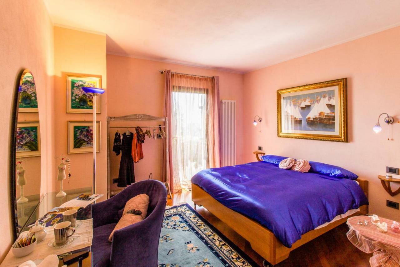 Villa Degli Ulivi B&B Finale Ligure Exterior photo